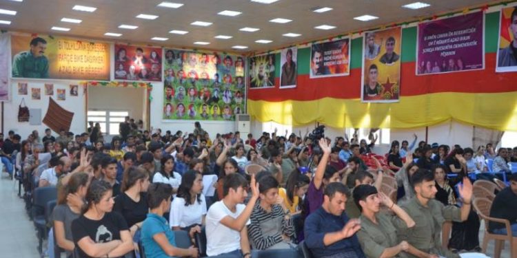 2’emîn Kongreya Ciwanên Mexmûrê bi dawî bû