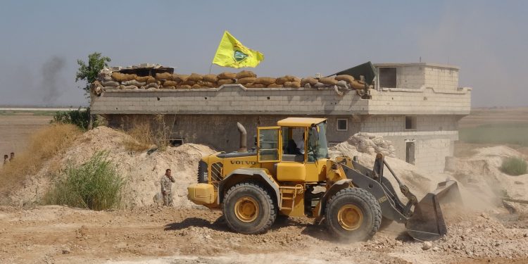 Xeyalên Erdogan av û av çûn