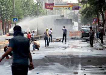 Gav bi gav Serhildana 6-7-8’ê Cotmeha 2014’an – 1