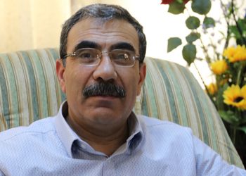 Aldar Xelîl: “Serêkaniyê di çemperê de ye, gel bi komkujiyê re rû bi rû ye”
