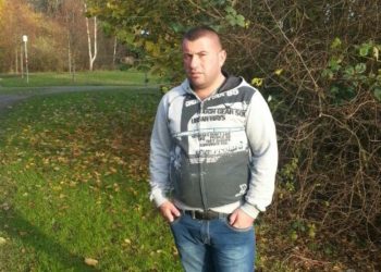 Rewşa tenduristî ya Elî Wezîr ku bedena xwe da ber agir di xeteriyê de ye