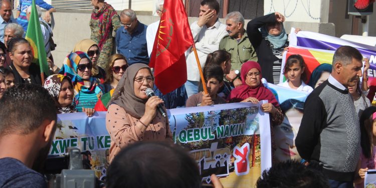 Gelê Qamişlo li dijî dagirkeriya tirk li ber navenda NY’yê çalakî kirin