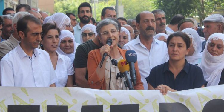 Ji ber axaftina Leyla Guven a çareseriya demokratîk fezleke amade kirin