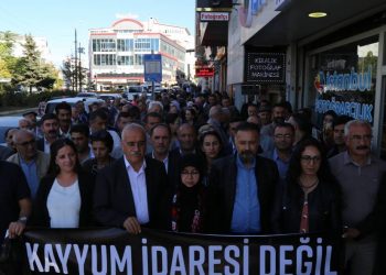 Wan li dijî qeyûman li berxwe dide: Kampanya îmzeyan hat destpêkirin