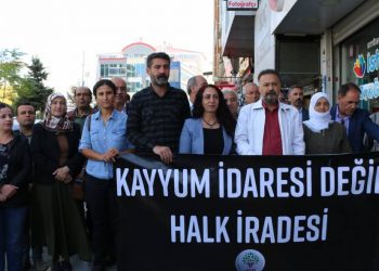 Çalakiya li dijî qeyûman li Wanê: “Desthilat diçin, gel dimînin”