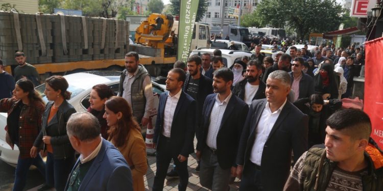 Li Cizîrê protestoya qeyûm