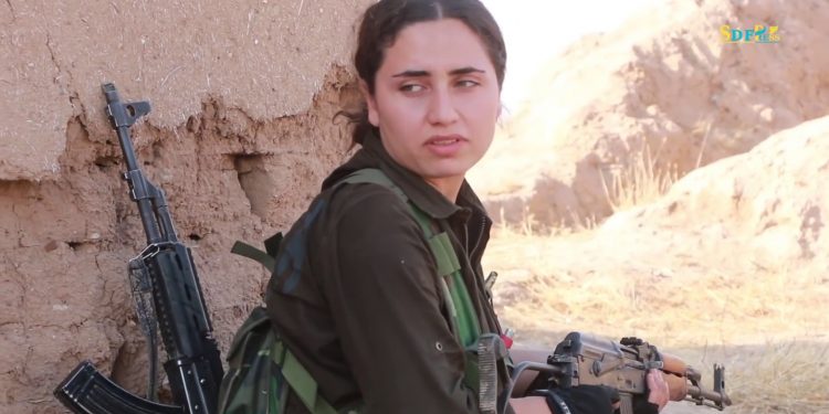 Dîmenên ji kêliyên berxwedana Şervanan li gundê Tewila