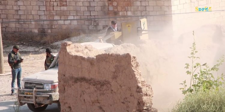 Dîmenên ji kêliyên berxwedana Şervanan li gundê Tewila