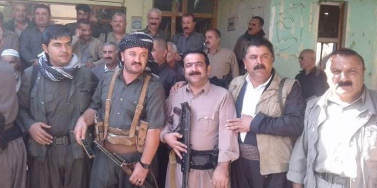 Peşmergeyên Dêrîn: Em ji bo parastina axa xwe biçin çeperên şer