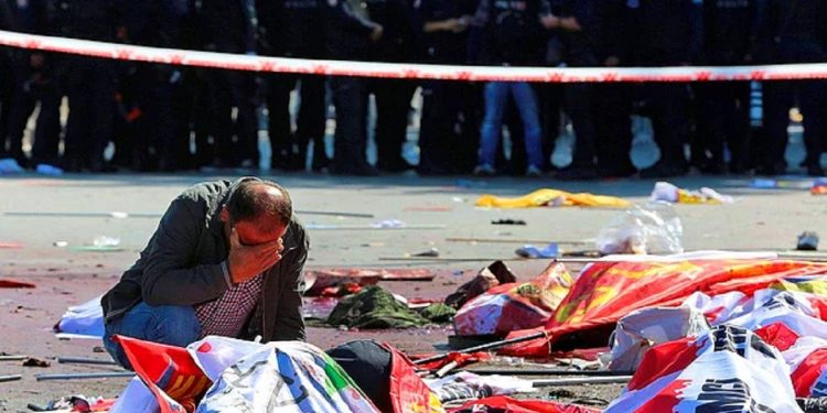 KCK: Komkujiya Enqereyê nîşaneya tifaqa DAÎŞ û AKP’ê ye