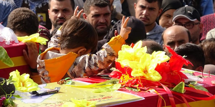 Li Qamişlo 3 şehîdên Cenga Rojava hatin oxirkirin