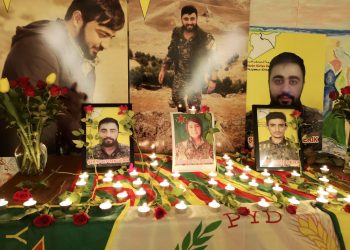 Li Siwêdê 3 şehîdên Berxwedana Cenga Rojava hatin bibîranîn