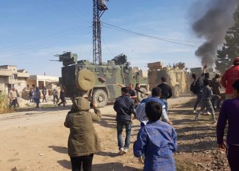 Gelê Kobanê dewriya dagirkeriyê a tirk û rûsan dîsa da ber keviran