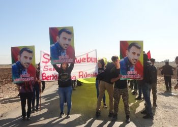 Ciwanên Şoreşger bi meşekê şehîd Serxwebûn bibîr anîn