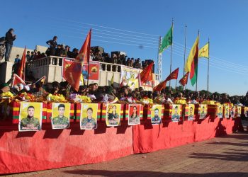 Li Dêrikê 14 şehîdên Berxwedana Cenga Rojava hatin oxirkirin