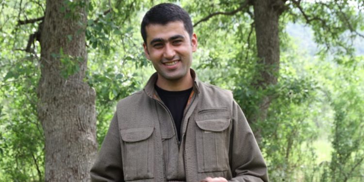 Gerîlayê HPG’ê Ridvan Tarhan spartin axê