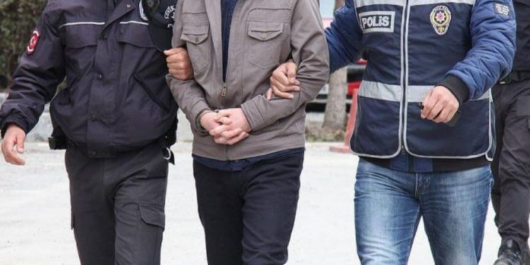 Li Agiriyê operasyona qirkirina siyasî!