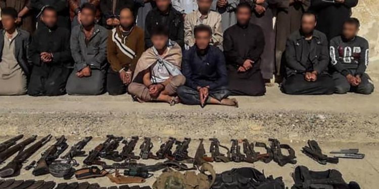 Di operasyonên QSD‘ê yên li dijî DAIŞ‘ê de 25 çete hatin girtin!