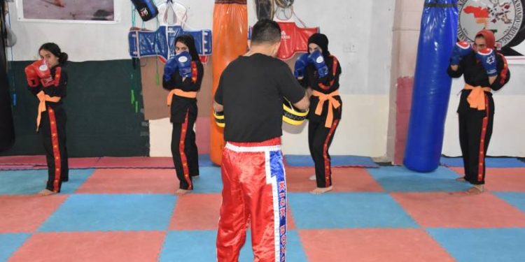 Jinên Ciwan ên Germiyan xwe fêrî hunera parastinê dikin!