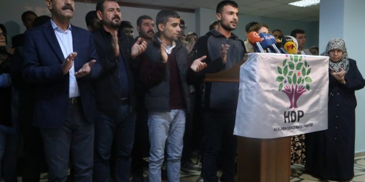 Melîsa Ciwanan a HDP’ê: Bila endamên be bên berdan