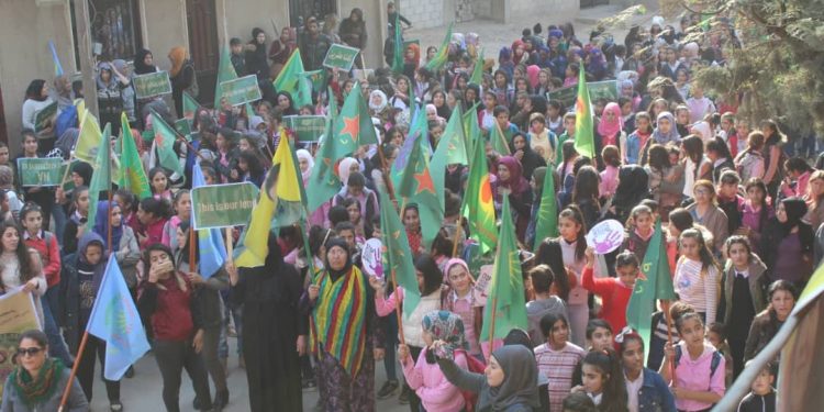 Li Bakurê Sûriyê û Rojavayê Kurdistanê çalakiyên Roja Têkoşîna li dijî Tundiya li ser jinan!