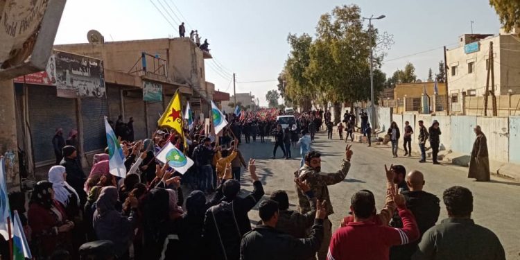 Li Eyn Îsayê gel li dijî dagirkeriyê derketin kolanan