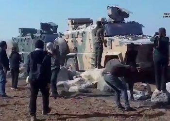 Berxwedaniya gelê Kobanê li dijî dewriya hevbeş a dagirkeran didome