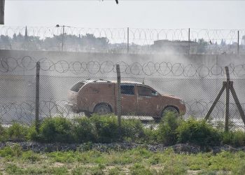 Artêşa dagirker li bejahiya Til Temir çeteyan û çekên giran bi cih dike