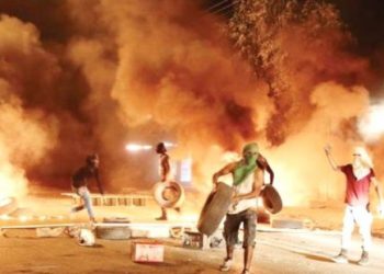 Bi Rihê Ciwantiyê Siyaseta Demokratîk!