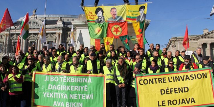 Meşa ji bo Yekîtiya Kurdan a Lozan-Cenevreyê di roja duyemîn de ye