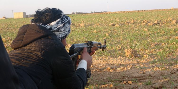 Ji Ciwanên Hesekê perwerdeya Xweparastinê