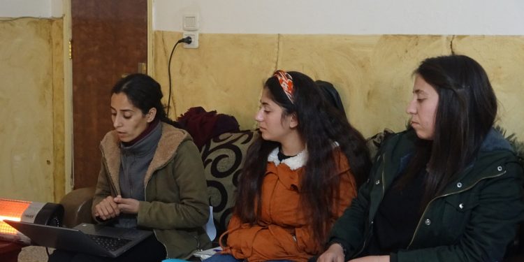 Meclisa Yekîtiya Jinên Ciwan ên Bakur û Rojhilatê Sûriyê civîna xwe ya salane lidar xist