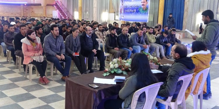 Ciwanên PYD’ê civina xwe ya salane lidar dixe