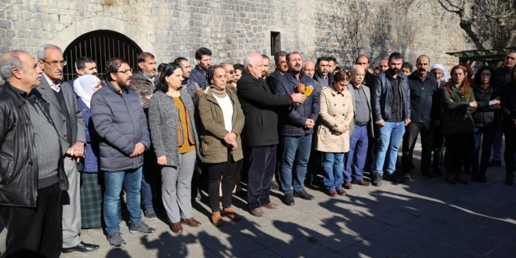 Li Sûrê desteserkirina qeyûman hate protestokirin