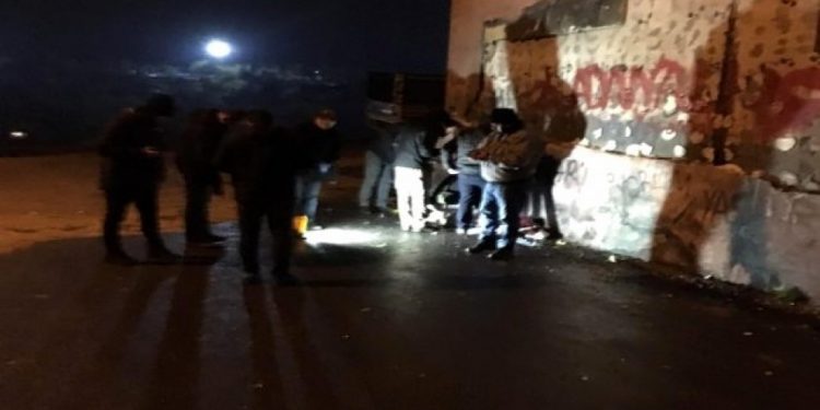 Li Amedê wesayîta zirxî a polîsên dagirker dema digeriya teqîn rû da