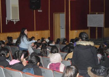 Bi boneya 25’ê Mijdarê Semînerek hat li dar xistin