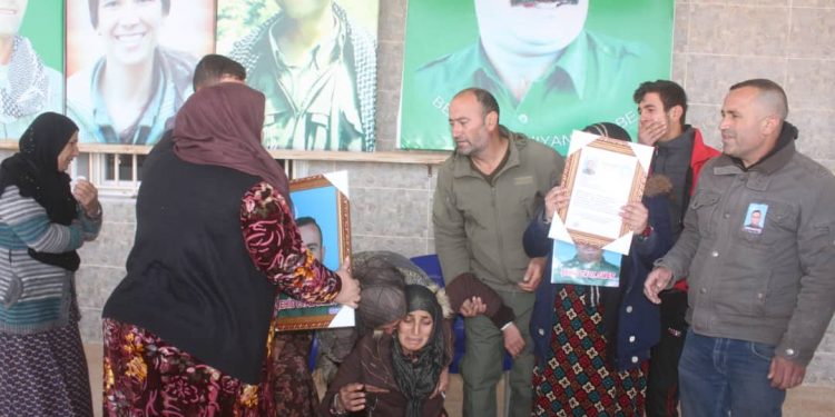 Şehîd Ayaz Omer li Dirbêsiyê bi merasîmekê veşartin