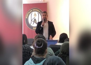 TAYBET – Di navenda bişaftinê de îcar jî xwendekarên jin hedef hatin girtin