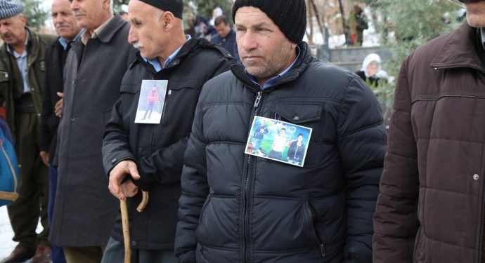 Şehîdên Roboskî di salvegera 8. de li ser gora xwe hatin bi bîr anîn