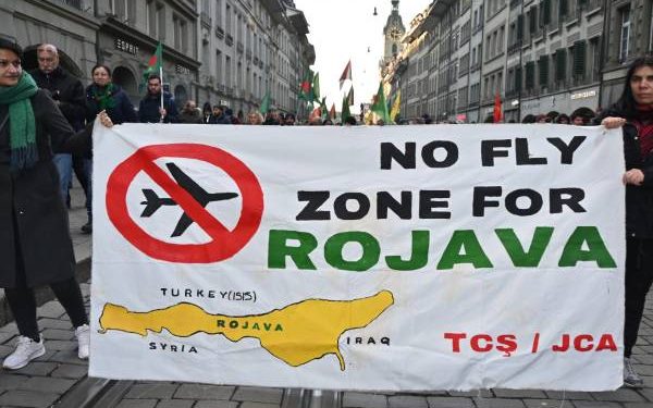 Li Bernê WEF û êrîşa Şengalê hate protestokirin