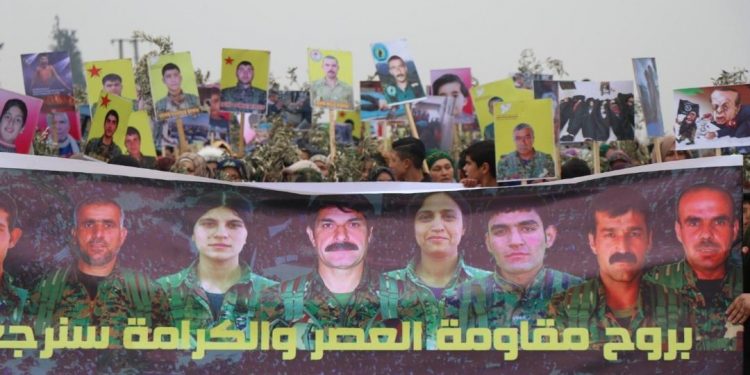 Li Şehbayê bi deh hezaran şêniyên Efrînê soza berxwedanê nû kirin