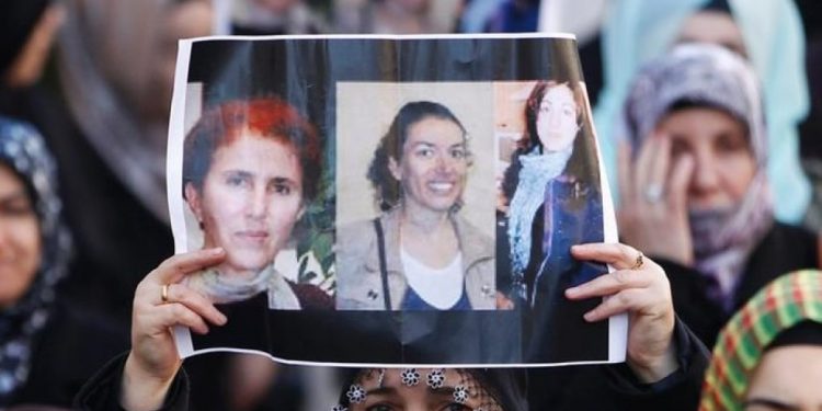 KONGRA-GEL ji bo meşa li Parîsê bang kir