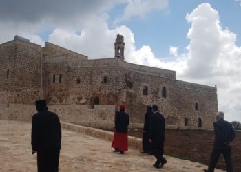 Li Nisêbînê 3 Suryanî hatin binçavkirin