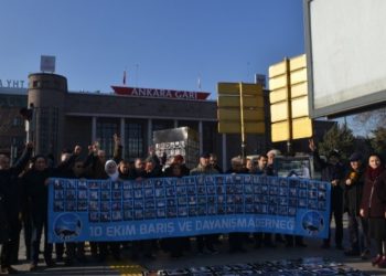 Şehîdên 10’ê Cotmehê hatin bîranîn