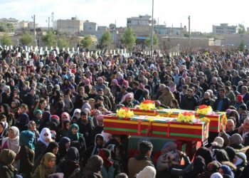 Cenazeyê şehîd Ebas û Ridwan bi merasîmekê spartin axê