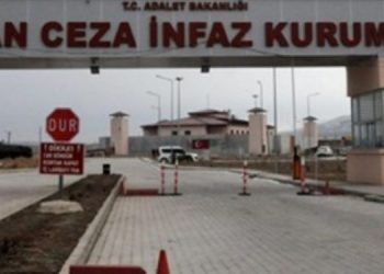 Li girtîgehên Wanê binpêkirina mafên mirovan dewam dikin