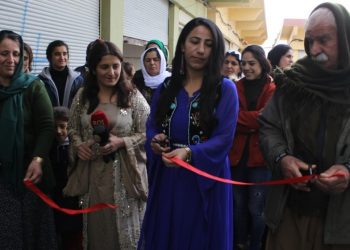 Kooperatîfa Jinên Ciwan li Mexmûrê hate vekirin