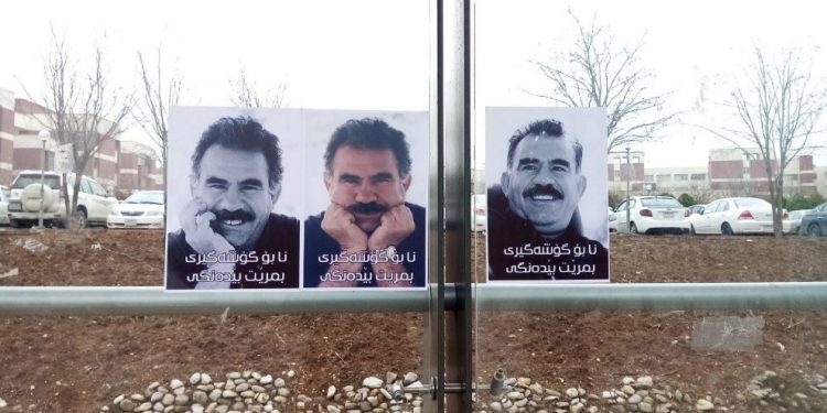 Zanîngeha Silêmaniyeyê bi wêneyên Ocalan xemilî