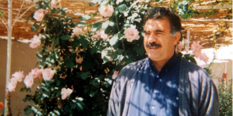 NIRXANDIN – Ya Jiyaneke Azad, Ya Mirin!