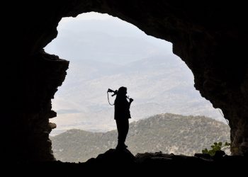 Ji Pênûsa Gerîlla: Dengek Ji Tilîliya Cenga Hebûnê